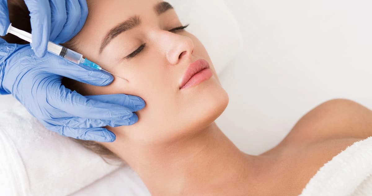 Harmonização facial: o que é e para quem é indicada?