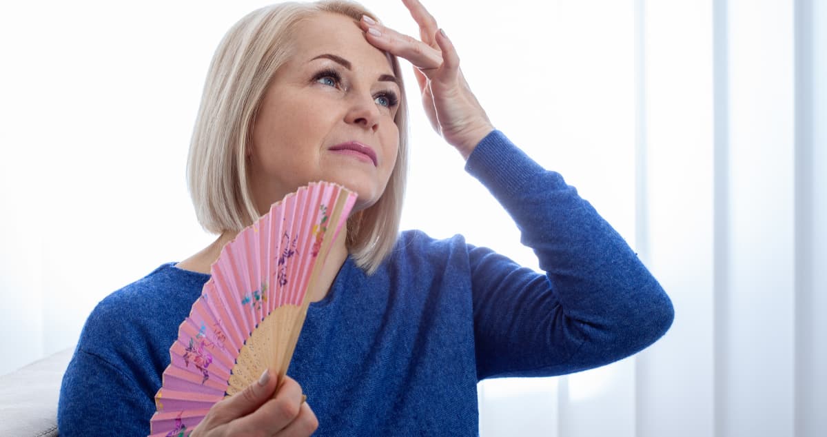Menopausa precoce: causas, sintomas e tratamento